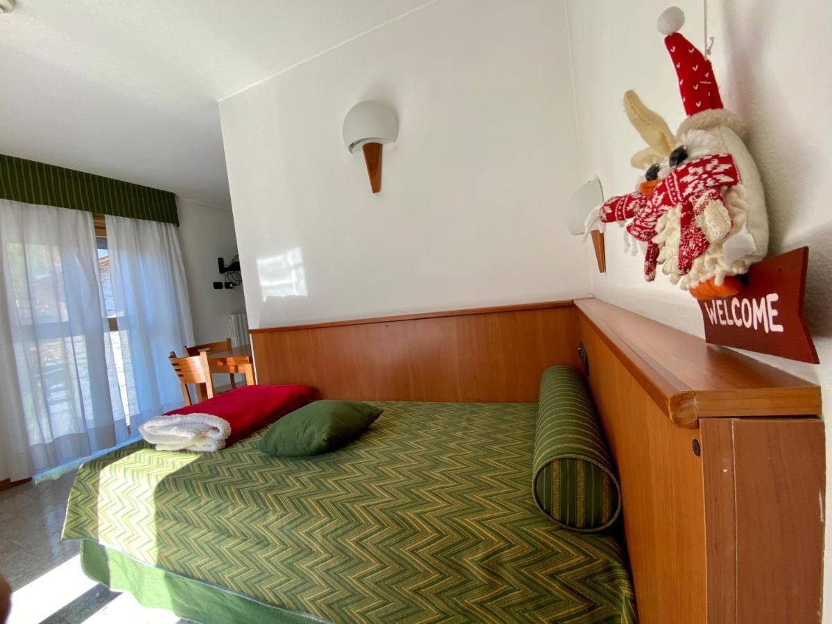 Residence Pizzo Scalino К'єза-ін-Вальмаленко Екстер'єр фото