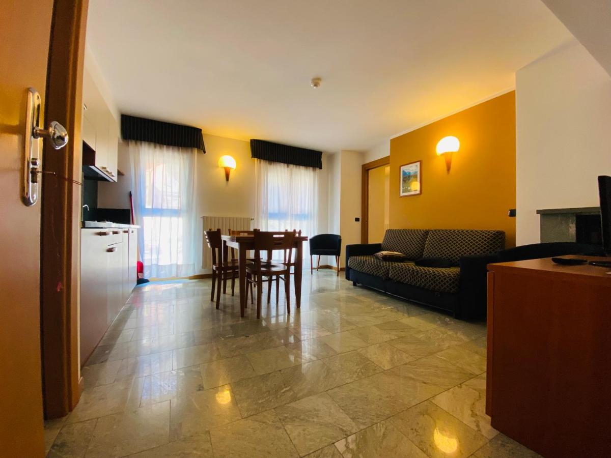 Residence Pizzo Scalino К'єза-ін-Вальмаленко Екстер'єр фото