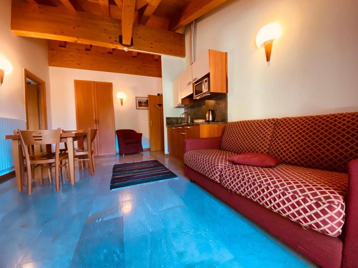 Residence Pizzo Scalino К'єза-ін-Вальмаленко Екстер'єр фото