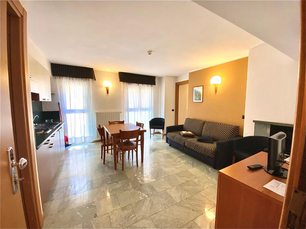 Residence Pizzo Scalino К'єза-ін-Вальмаленко Екстер'єр фото