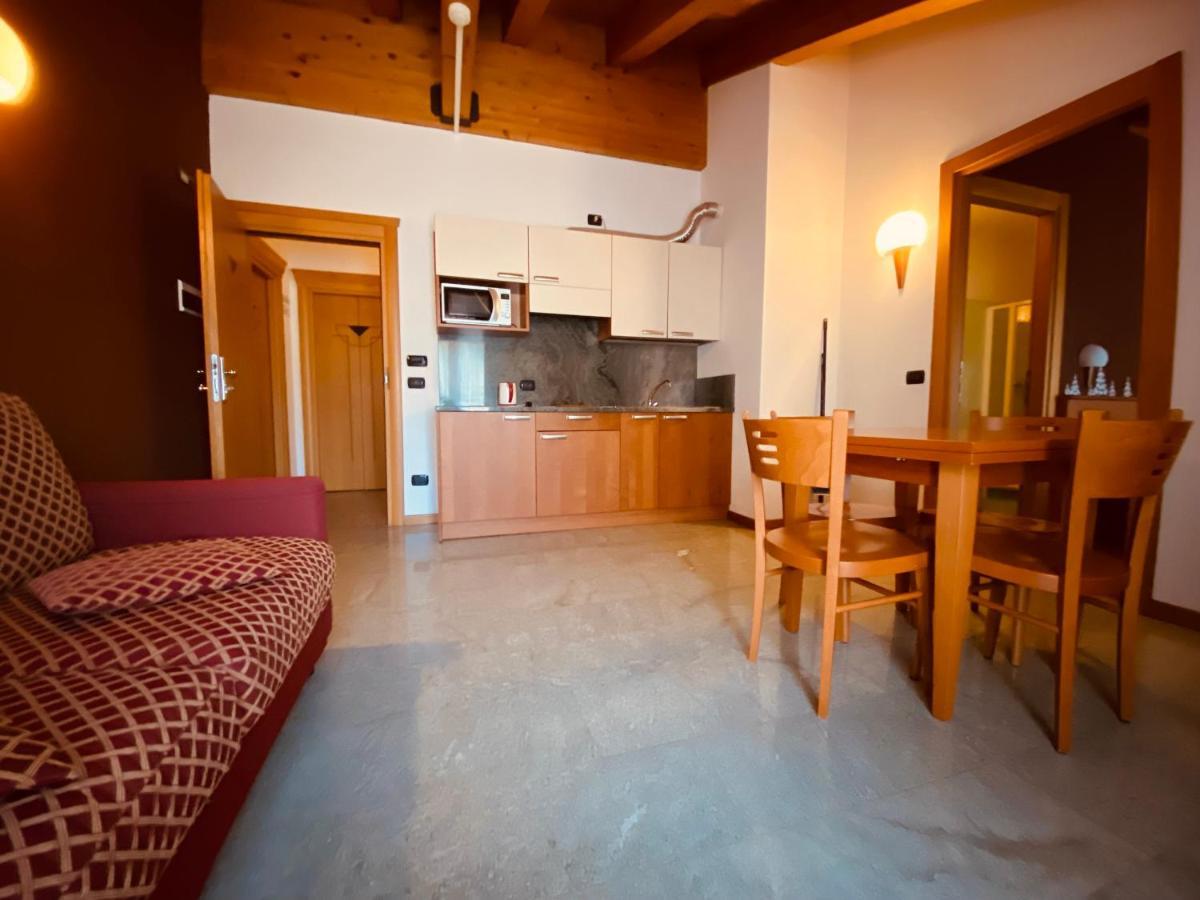 Residence Pizzo Scalino К'єза-ін-Вальмаленко Екстер'єр фото
