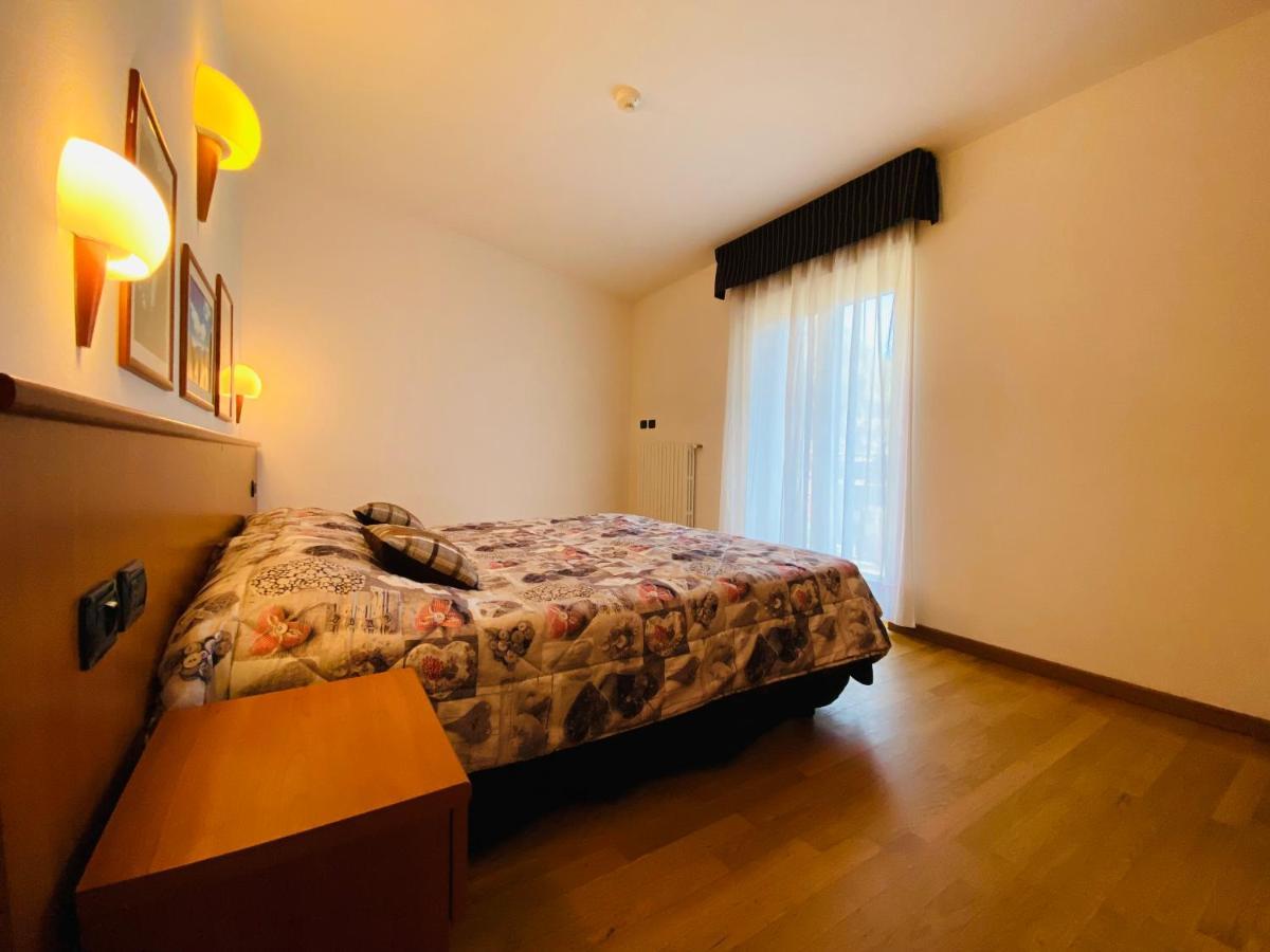 Residence Pizzo Scalino К'єза-ін-Вальмаленко Екстер'єр фото