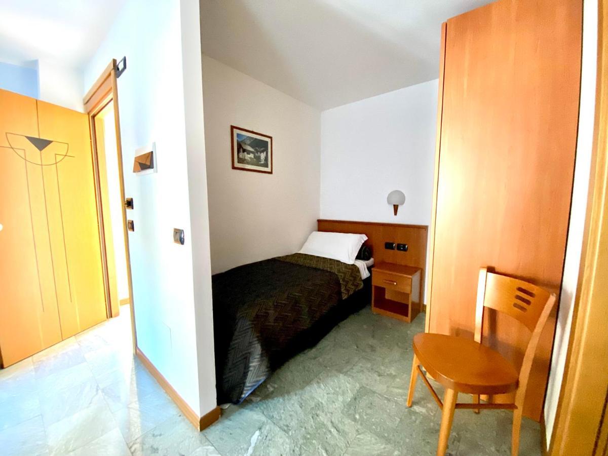Residence Pizzo Scalino К'єза-ін-Вальмаленко Екстер'єр фото